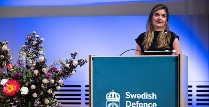 Studentkårens ordförande Iris Weström talade på avslutningsceremonin. Foto: Anders G Warne.